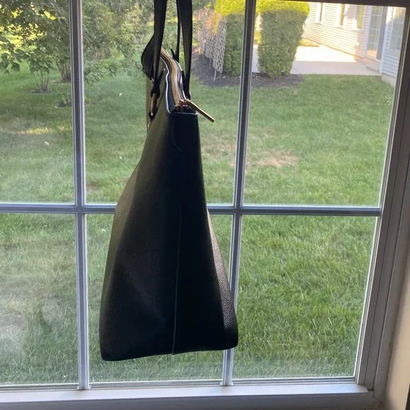 Coach Tote - Picture 5 of 7